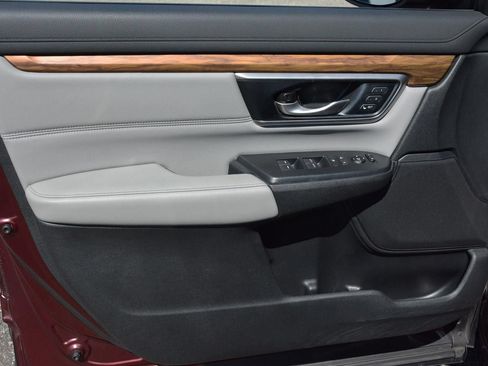 Used 2018 Honda CR-V EX-L image 9