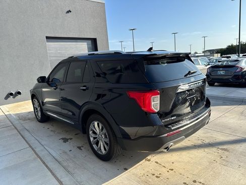 Used 2024 Ford Explorer Limited image 24