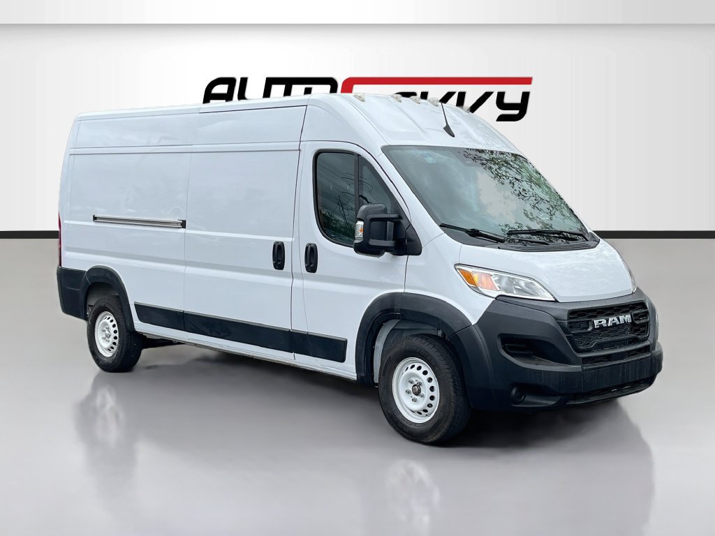 Used 2025 RAM ProMaster 2500 w/ Cold Weather Group FWD image 1