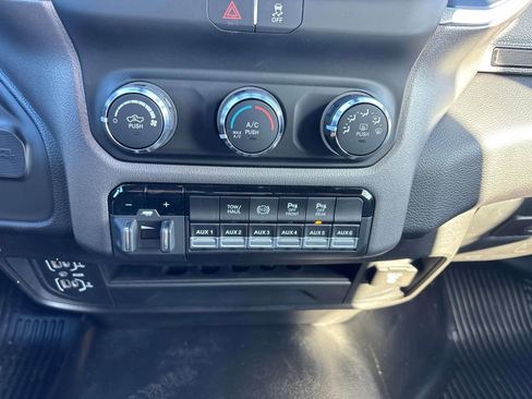 New 2024 RAM 3500 SLT w/ Quick Order Package 2YG SLT image 8