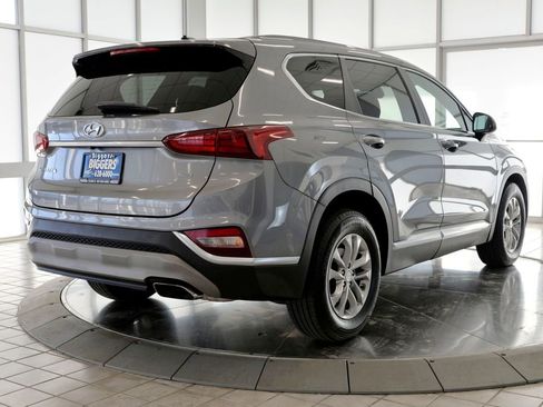 Used 2019 Hyundai Santa Fe SE image 8