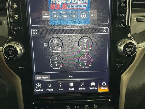 Used 2024 RAM 3500 Laramie image 26