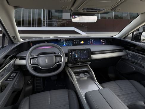 New 2025 Lincoln Nautilus Reserve image 9