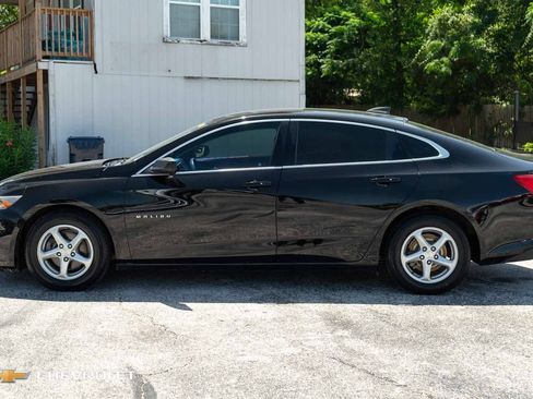 Used 2018 Chevrolet Malibu LS w/ LPO, Convenience Package 2 FWD image 11