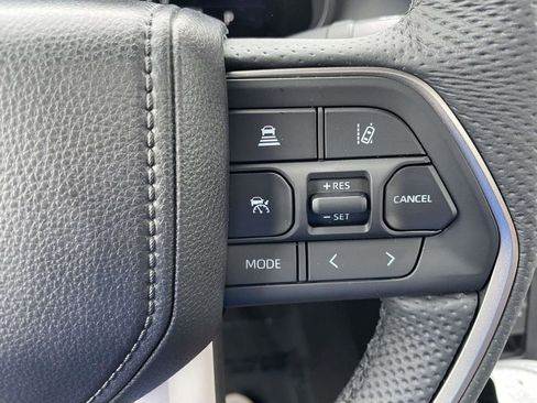 New 2026 Toyota Tundra Limited AWD/4WD image 34