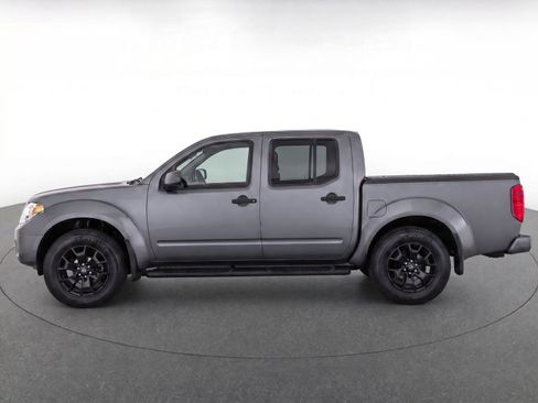 Used 2020 Nissan Frontier SV w/ Midnight Edition Floor Mats RWD image 6
