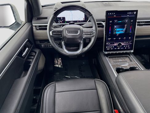 Used 2024 GMC Sierra EV Denali image 24