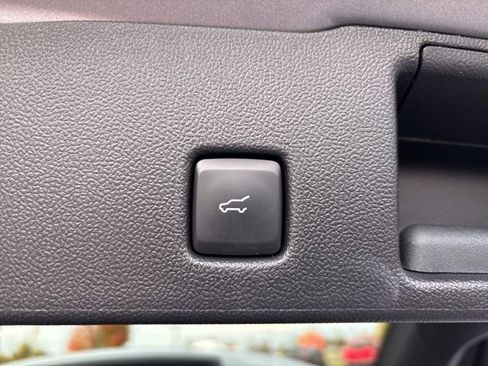 Used 2023 Ford Escape Active image 13