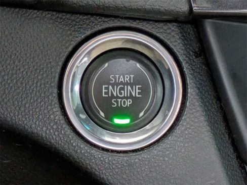 Used 2021 Cadillac CT4 Luxury image 34