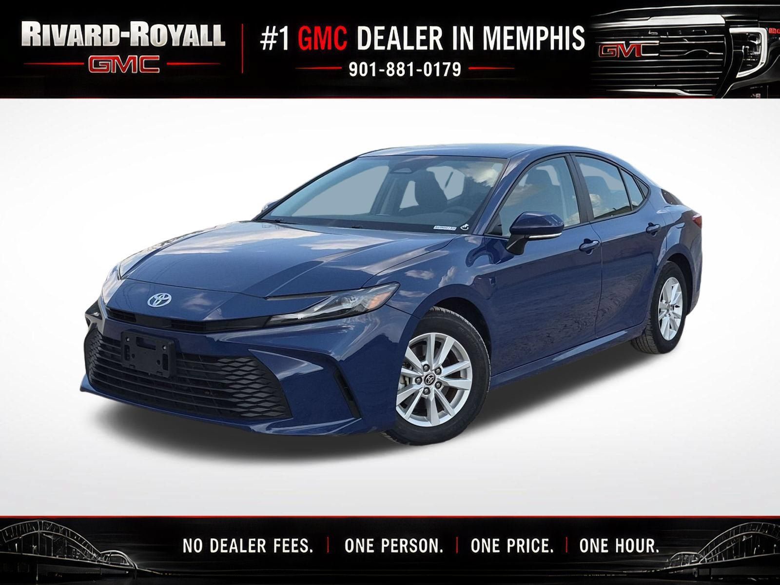 Used 2025 Toyota Camry LE FWD image 1