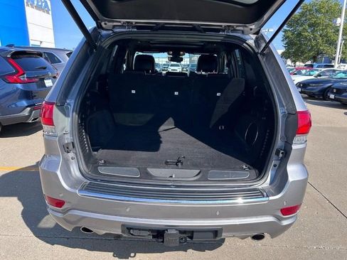 Used 2021 Jeep Grand Cherokee Overland image 4