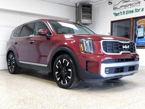 Used 2023 Kia Telluride SX X-Line image 3