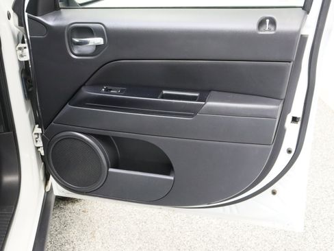 Used 2015 Jeep Patriot Sport w/ Power Value Group FWD image 30