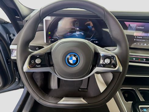 New 2026 BMW i7 xDrive60 w/ Executive Package image 13