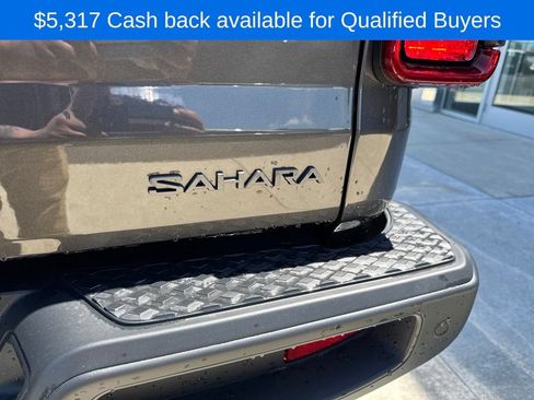 New 2026 Jeep Gladiator Sport AWD/4WD image 9