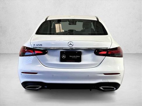 Used 2022 Mercedes-Benz E 350 Sedan image 6
