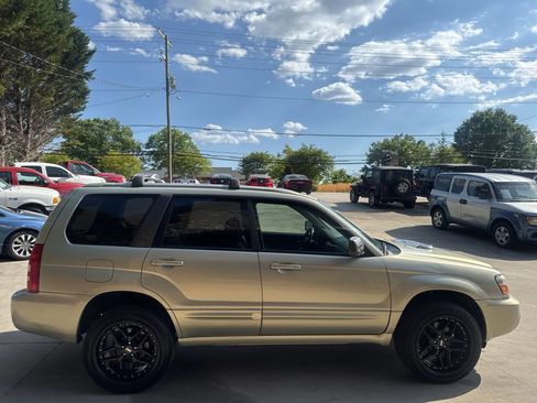 Used 2005 Subaru Forester 2.5XT AWD/4WD image 6