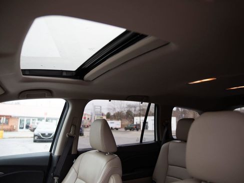 Used 2020 Honda Pilot EX-L image 19