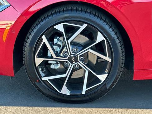 New 2025 Kia K5 EX image 33