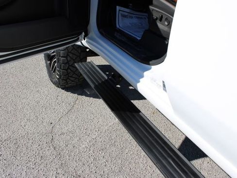 Used 2024 GMC Sierra 2500 AT4 w/ AT4 Premium Plus Package image 21