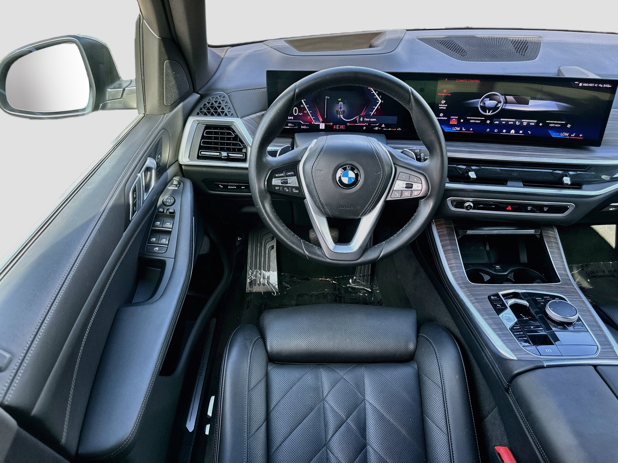 Certified 2024 BMW X5 xDrive40i w/ Parking Assistance Package AWD/4WD image 22