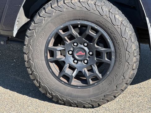Used 2014 Toyota 4Runner 2WD image 25