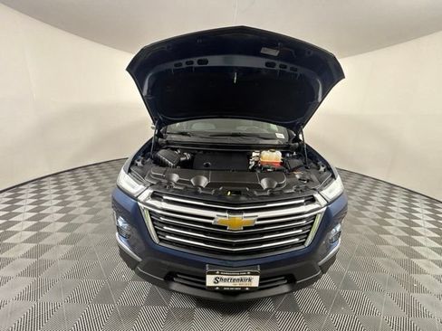 Used 2022 Chevrolet Traverse LT AWD/4WD image 35