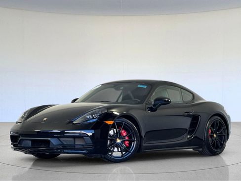 Certified 2018 Porsche 718 Cayman GTS image 1