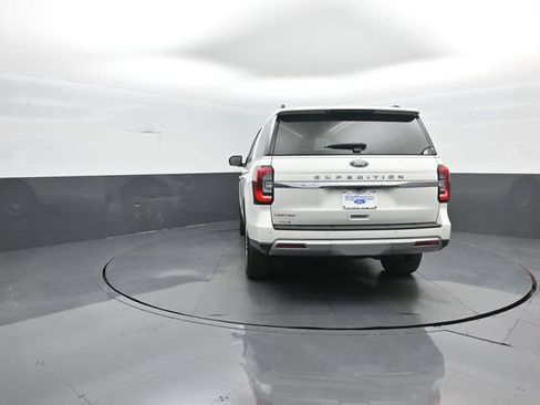 Certified 2024 Ford Expedition Limited AWD/4WD image 6