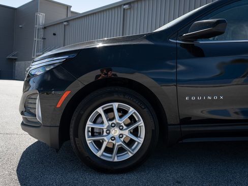 Used 2024 Chevrolet Equinox LT image 4