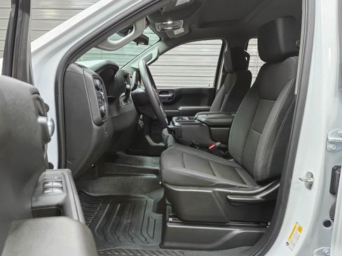 Used 2025 Chevrolet Silverado 1500 W/T AWD/4WD image 16
