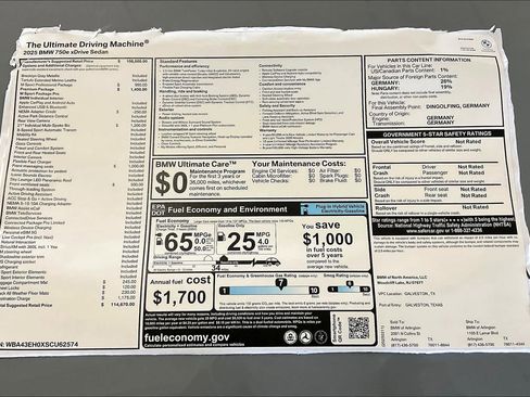 Used 2025 BMW 750e xDrive w/ Premium Package image 19