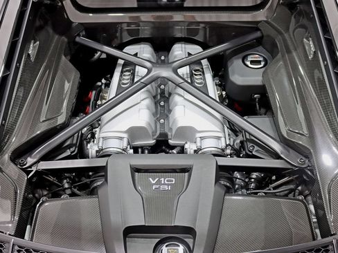 Used 2023 Audi R8 V10 performance AWD/4WD image 41