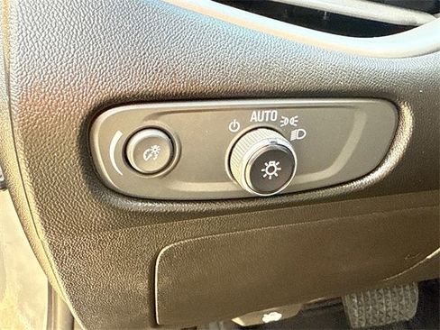 Used 2023 Chevrolet Malibu LT image 21