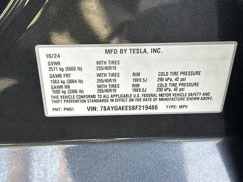 Used 2025 Tesla Model Y Long Range image 39