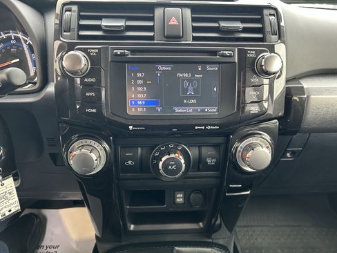 Used 2017 Toyota 4Runner TRD Off-Road Premium image 26