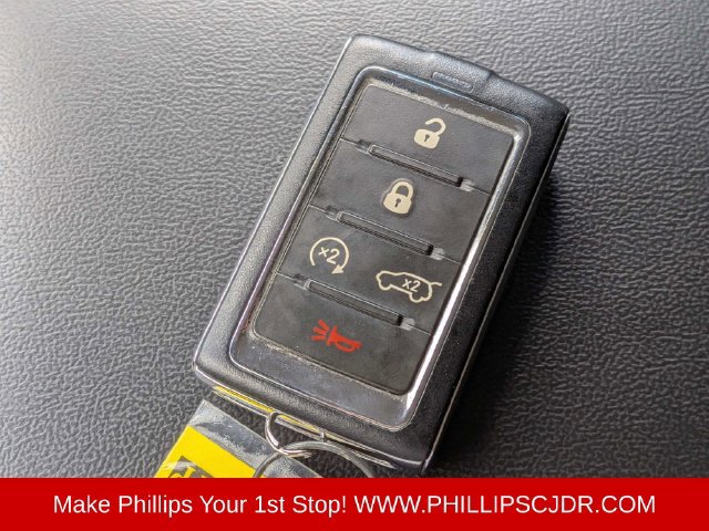 Used 2021 Jeep Grand Cherokee L Limited AWD/4WD image 28