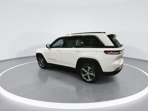 New 2024 Jeep Grand Cherokee Limited 4xe image 6