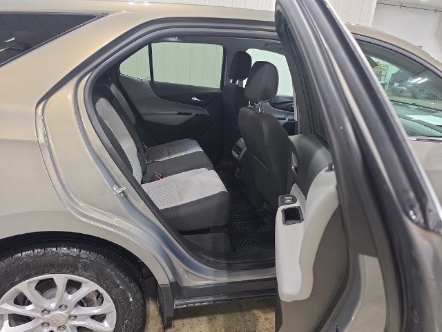 Used 2019 Chevrolet Equinox LT FWD image 27
