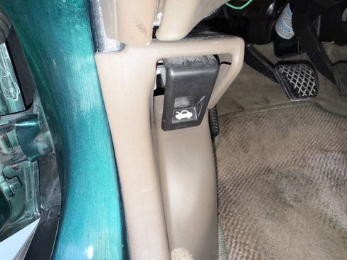Used 2000 Acura Integra GS-R FWD image 93