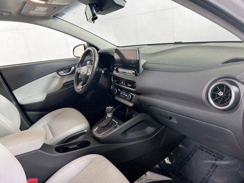 Used 2023 Hyundai Kona SEL w/ Convenience Package image 29