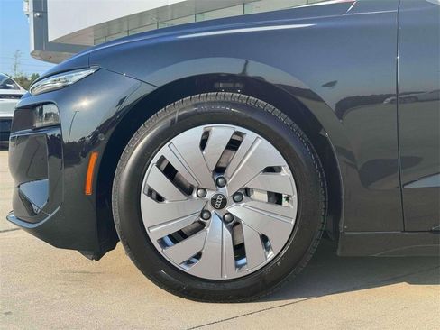 New 2025 Audi A6 e-tron Premium AWD/4WD image 6