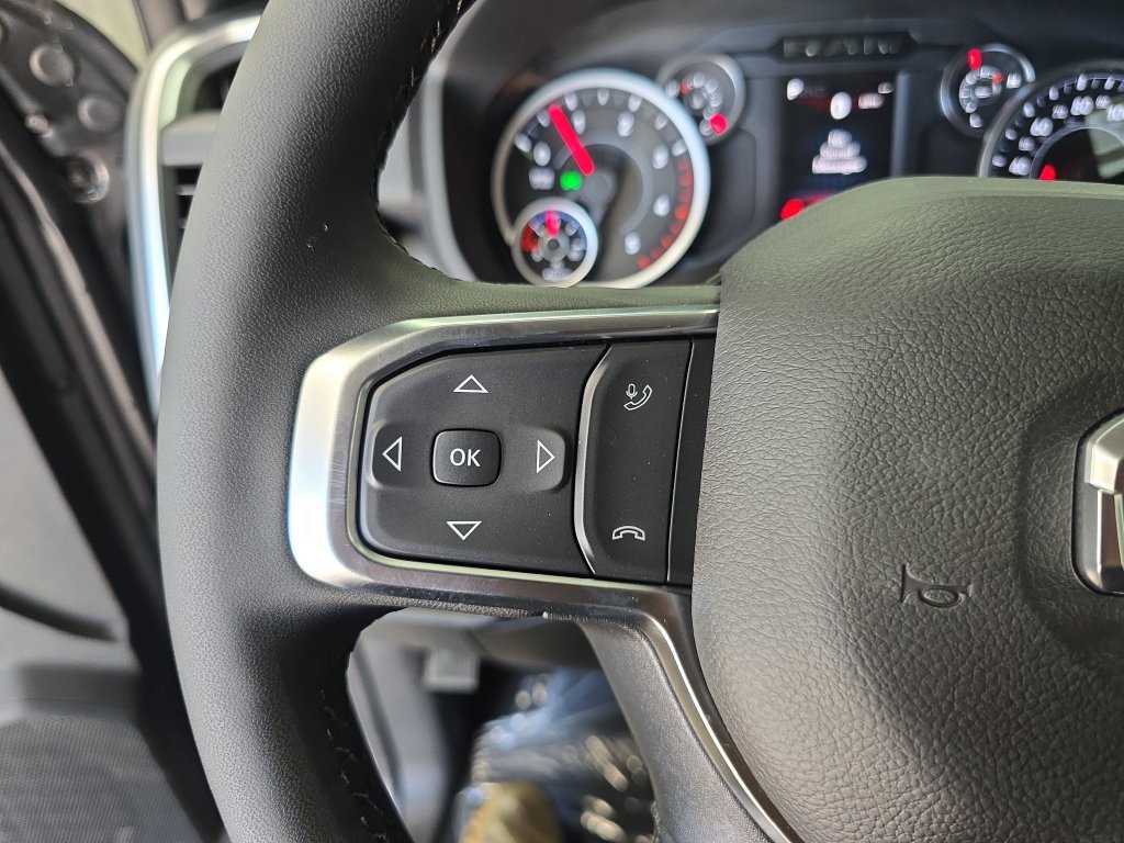 New 2027 RAM 3500 Big Horn AWD/4WD image 17