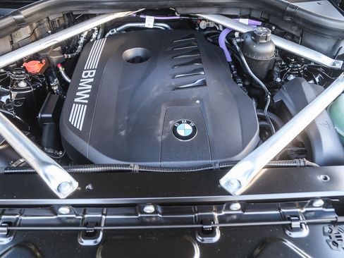 New 2026 BMW X5 sDrive40i w/ M Sport Package image 23