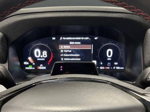 Used 2025 Ford Explorer ST image 19