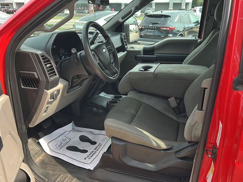 Used 2019 Ford F150 XL w/ Equipment Group 101A Mid AWD/4WD image 13
