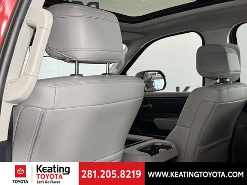 Used 2023 Toyota Tundra Limited image 15