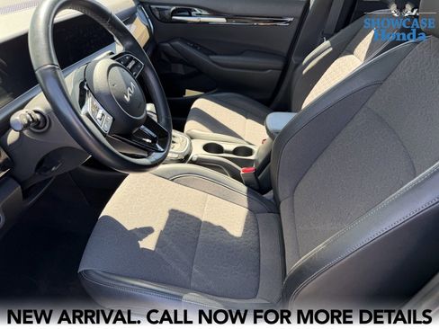 Used 2025 Kia Seltos S image 7