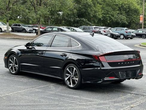 Used 2023 Hyundai Sonata SEL Plus FWD image 3