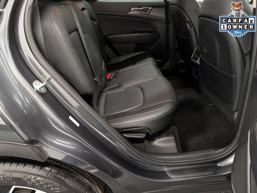 Certified 2023 Kia Sportage EX FWD image 33
